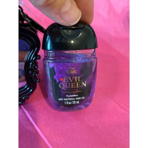 Bath & Body Works Evil Queen Light Up Mirror Pocketbac Holder Hand Sanitizer Gel - Picture 10 of 10